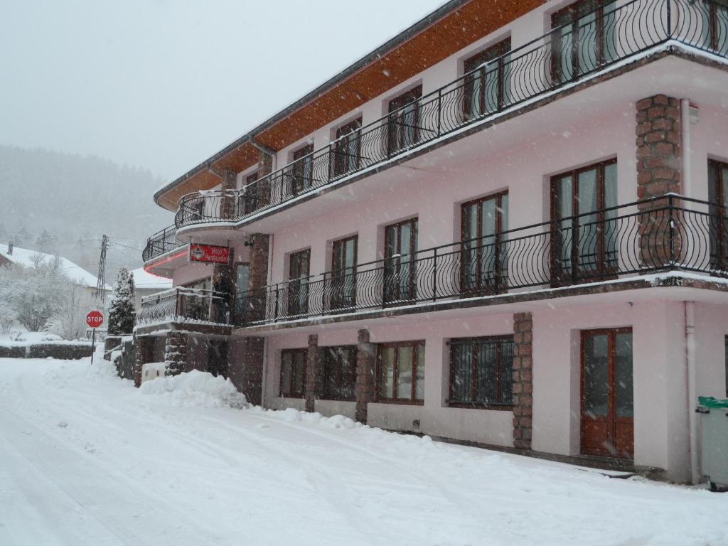 Hotel Les Jolis Coeurs Thiéfosse Exteriér fotografie